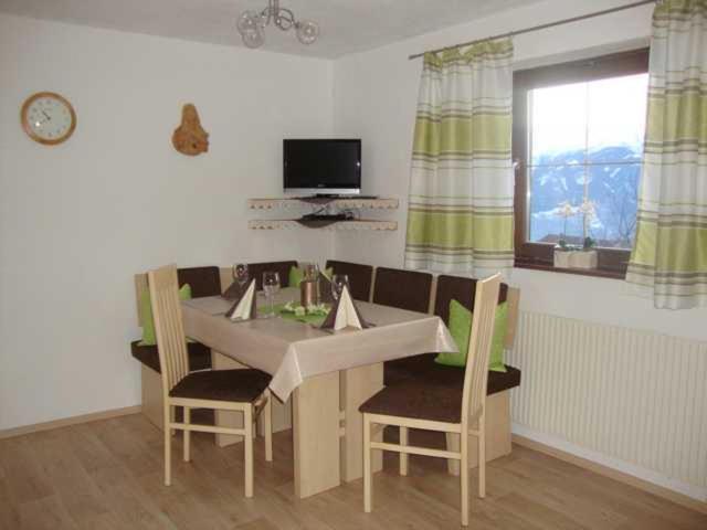 Appartementhaus Eberharter Hart im Zillertal Zimmer foto